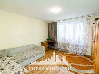 Apartament cu 3 camere, 69 m², Buiucani, Chișinău foto 8