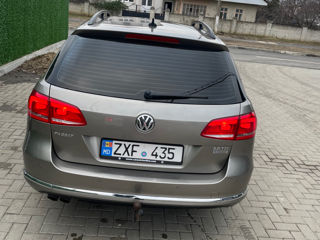 Volkswagen Passat foto 8