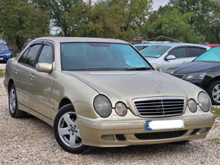 Mercedes E-Class