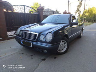 Mercedes E-Class