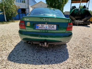 Audi A4 foto 2