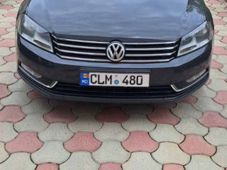 Volkswagen Passat foto 2