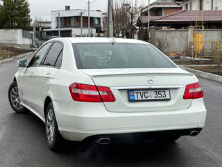 Mercedes E-Class foto 6