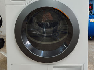Сушильная машина Miele T1 фото 1