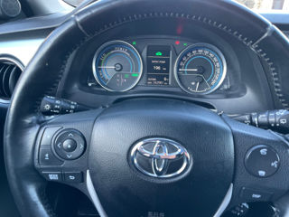 Toyota Auris foto 9