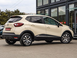 Renault Captur foto 2