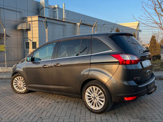 Ford Grand C-MAX foto 4