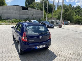 Dacia Sandero foto 4