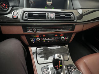 BMW 5 Series foto 8