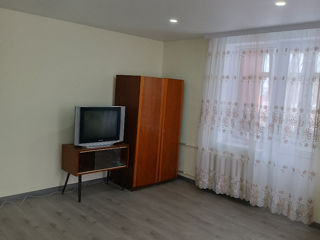 Apartament cu 2 camere, 44 m², Aeroport, Chișinău foto 3