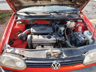 Volkswagen Golf foto 2