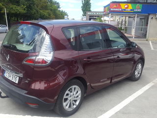 Renault Scenic foto 2