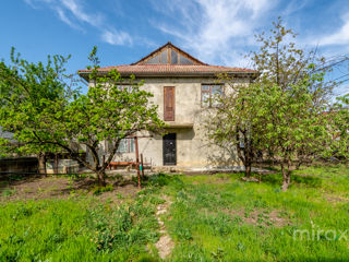 Se vinde casă pe str. Sergiu Rădăuțanu, Codru, Chișinău foto 1