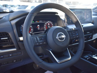 Nissan X-Trail foto 8