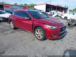 Infiniti QX30 foto 1