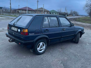 Volkswagen Golf foto 2