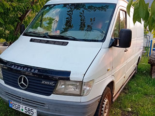 Mercedes Sprinter