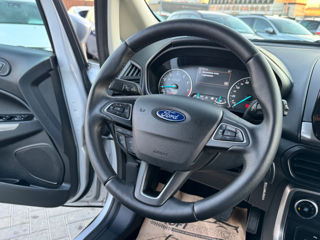 Ford EcoSport foto 9