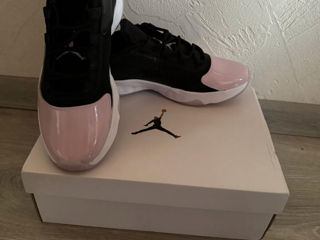 Nike Air Jordan 11 Pink foto 3