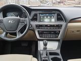 Hyundai Sonata foto 10