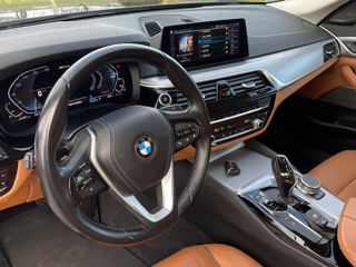 BMW 5 Series foto 7