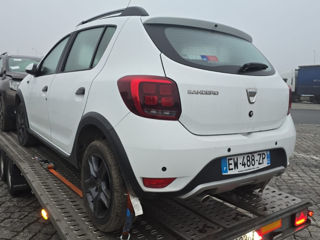 Dacia Sandero Stepway foto 2