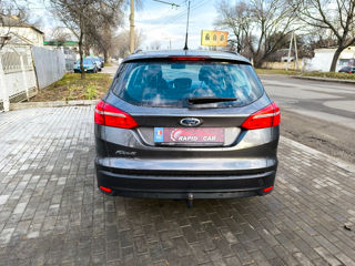 Ford Focus foto 6