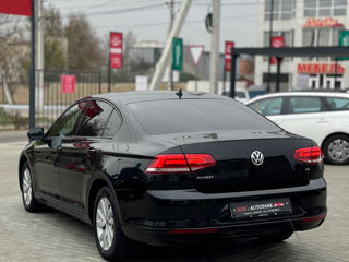 Volkswagen Passat foto 4