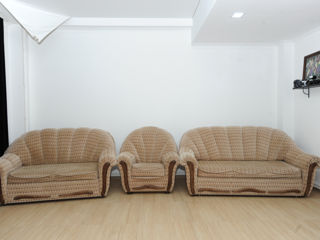 Doua divane ecstensibele si un fotoliu,producator I.Bors.