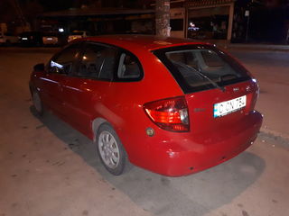 KIA Rio foto 4