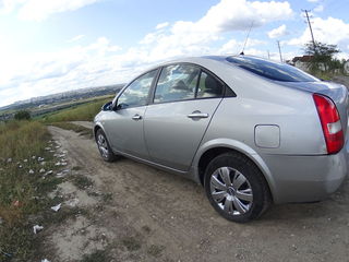 Nissan Primera foto 1