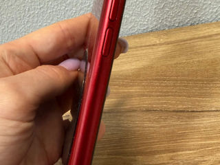 iPhone XR 64 product red foto 7