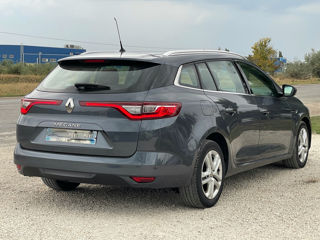 Renault Megane foto 4