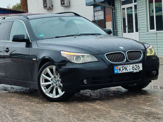 BMW 5 Series foto 9