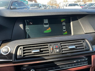 BMW 5 Series foto 12