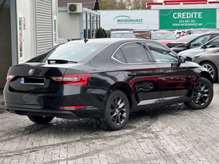 Skoda Superb foto 4