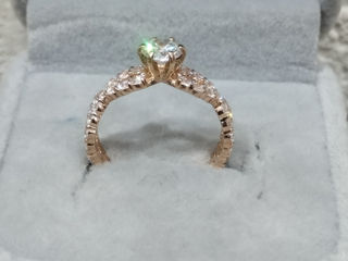 Женское золотое кольцо 585 пробы.Inel din aur 585