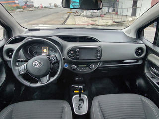 Toyota Yaris foto 5