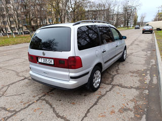 Volkswagen Sharan foto 4