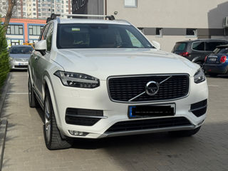 Volvo XC90 foto 2