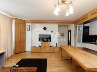 Apartament cu 3 camere, 80 m², Centru, Chișinău foto 2