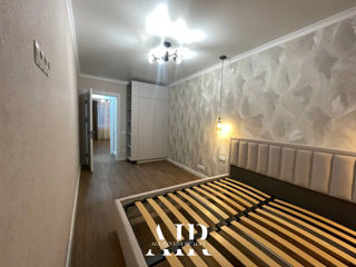 Apartament cu 2 camere, 61 m², Botanica, Chișinău foto 5