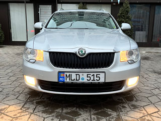 Skoda Superb foto 4