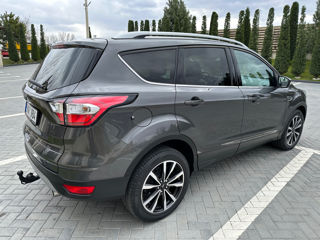 Ford Kuga foto 3