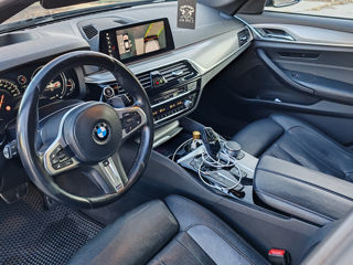 BMW 5 Series foto 9