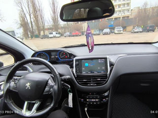 Peugeot 2008 foto 6