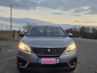 Peugeot 5008 foto 2