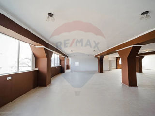 Spațiu comercial de vânzare — Zona Tracom, str. Columna foto 1
