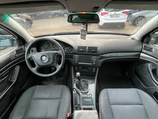 BMW 5 Series foto 7