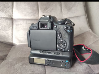 Canon EOS 600d body cu grip 3500 lei foto 5